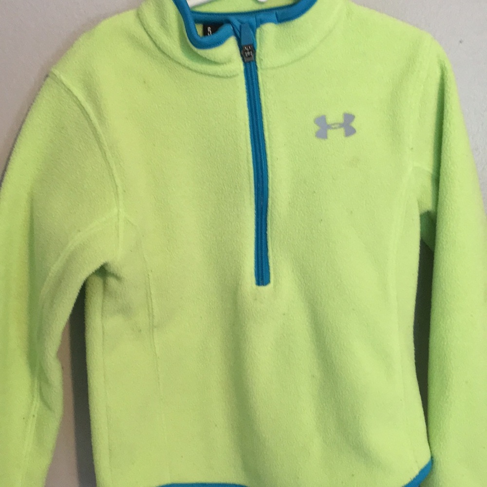Under armory pullover and zelos leggings